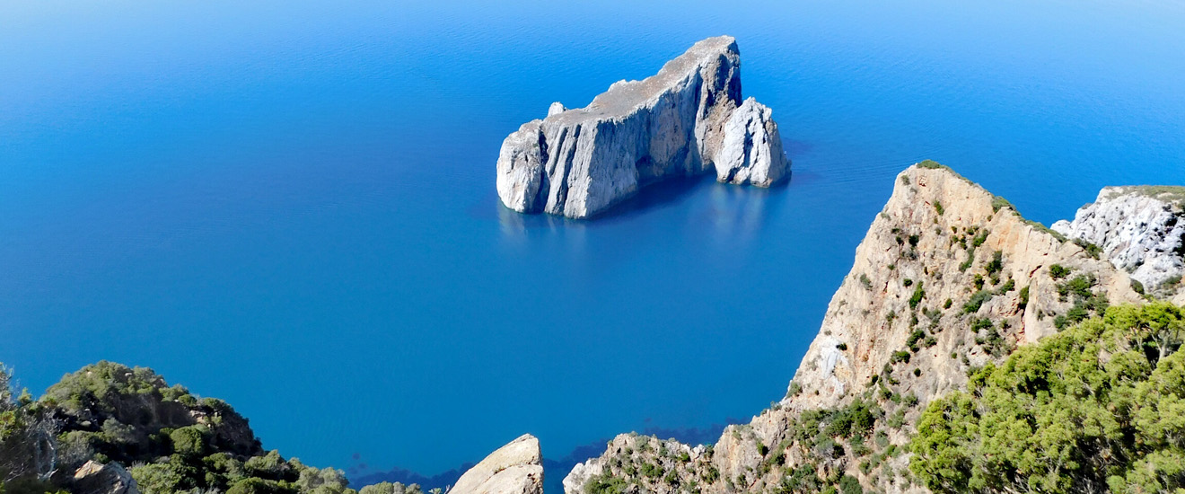 Miniere nel Blu Trekking Giornaliero Anello Pan di Zucchero panorama