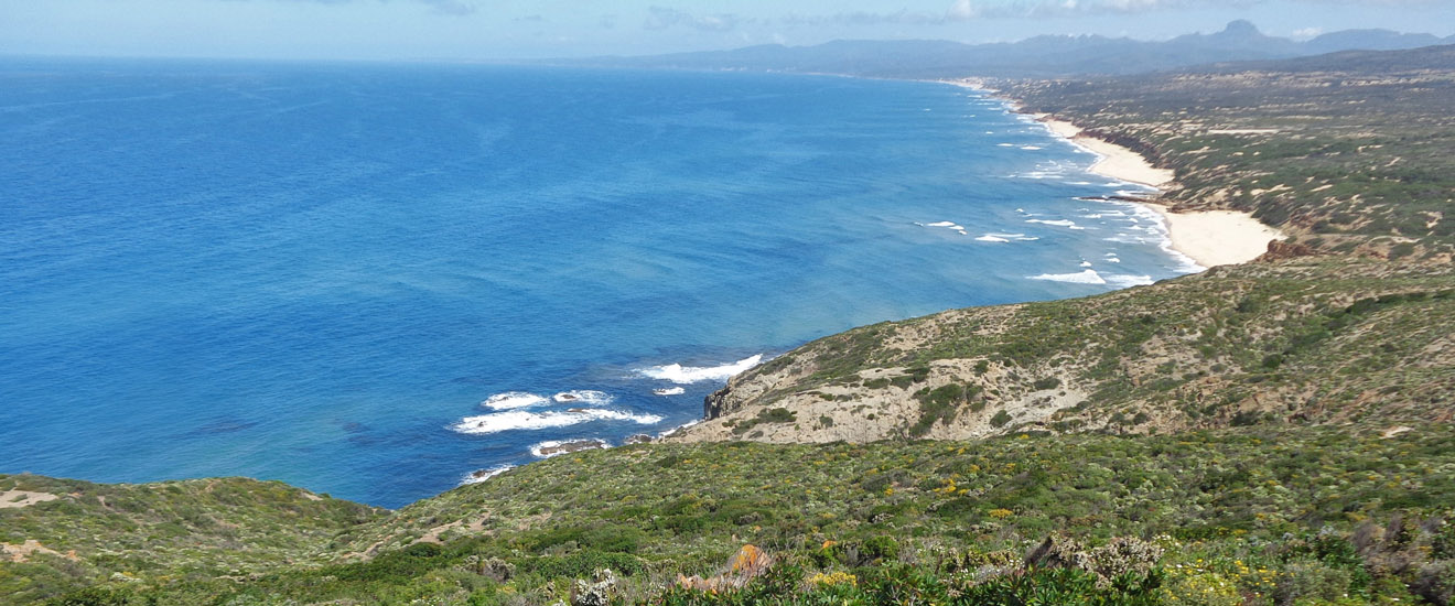 Miniere nel Blu Panorama su Pischeredda e Scivu